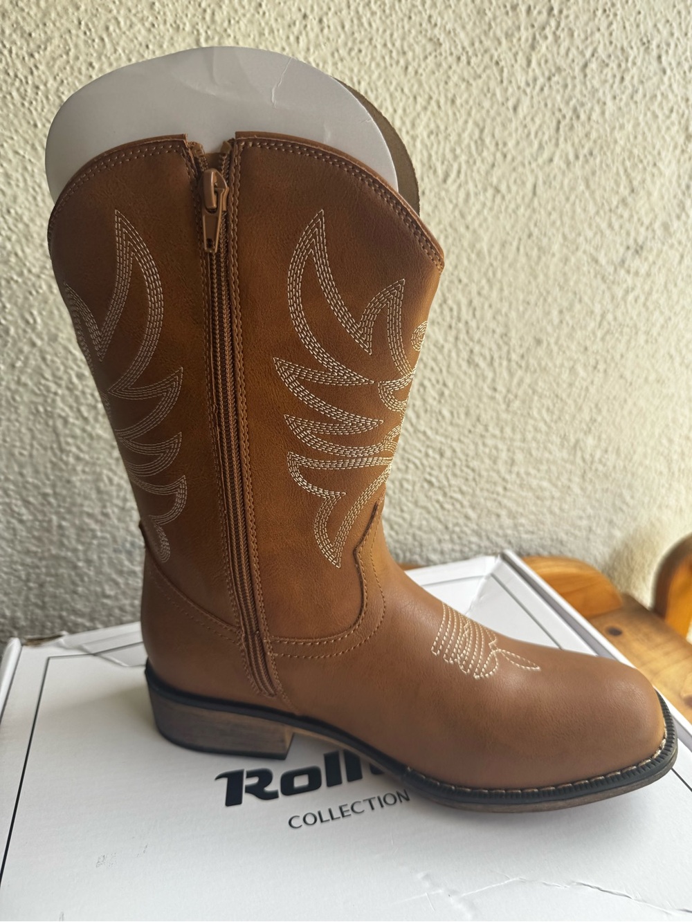 Cowboy cowgirl boots brown girls size 5